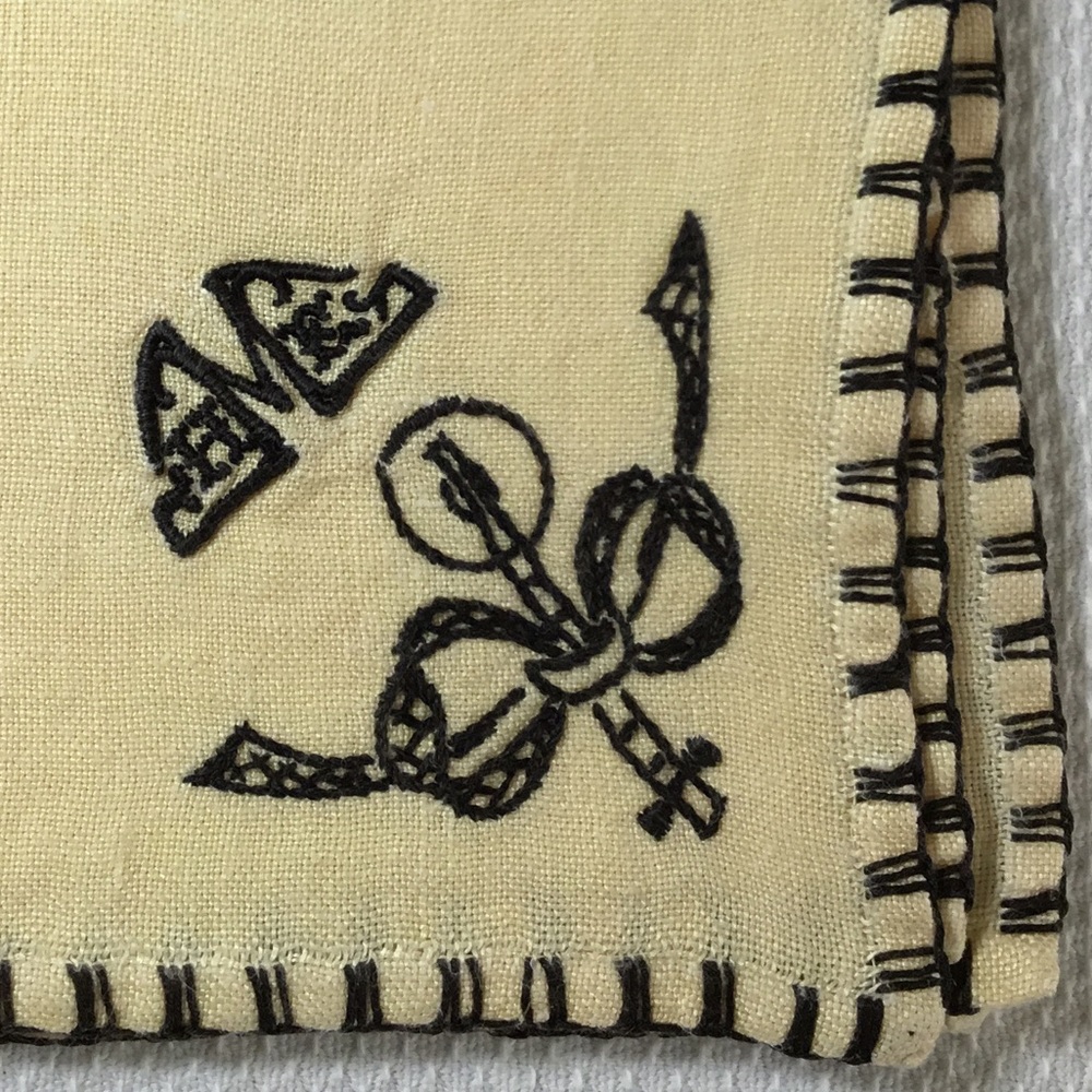 4 Vintage Hand Embroidered Cloth Formal Napkins Holiday Candle Bow Yellow Black